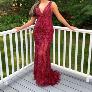 RED SHERRI HILL PROM DRESS